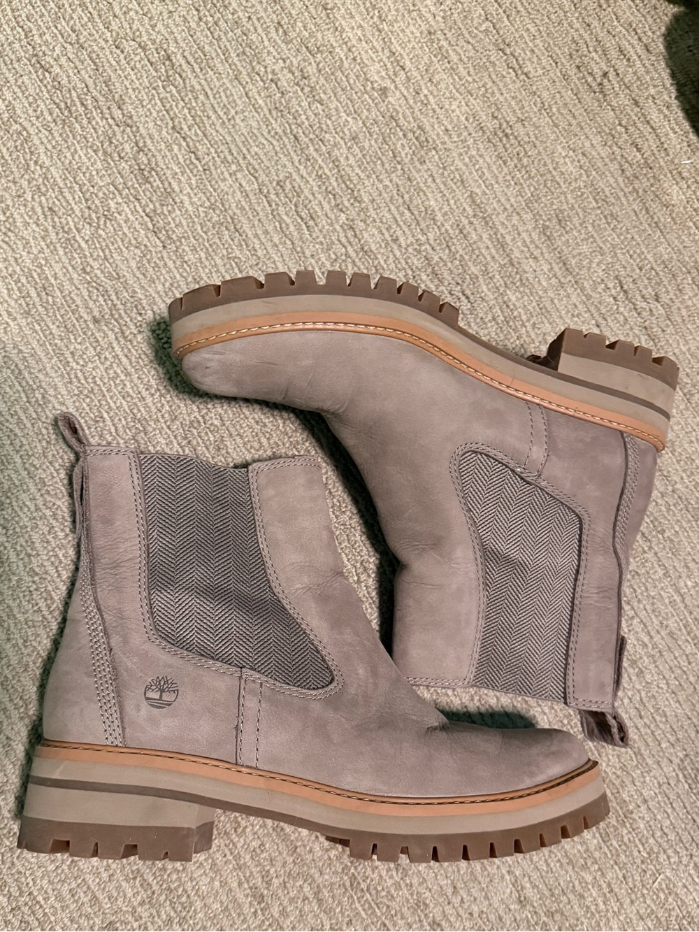 Timberland Courmayeur Valley Chelsea Boots